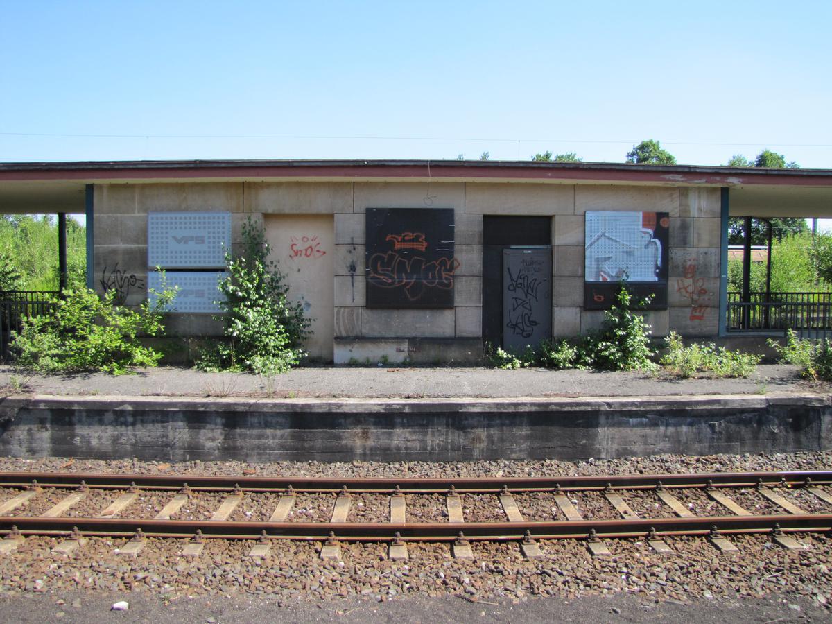 Bahnsteig 4 und 5 aus anderer Perspektive